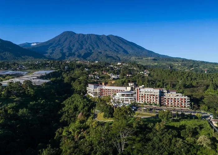 Pesona Alam Resort&Spa Puncak